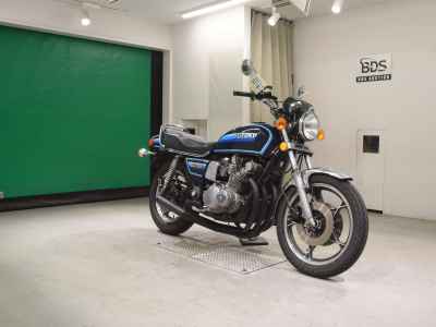 Suzuki GS750 1982