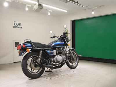 Suzuki GS750 1982