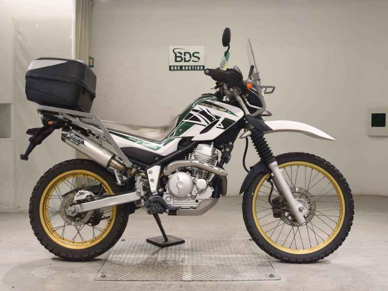 Yamaha Serow XT250 2018