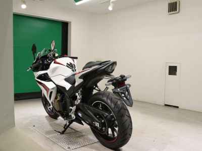 Honda CBR400R 2020