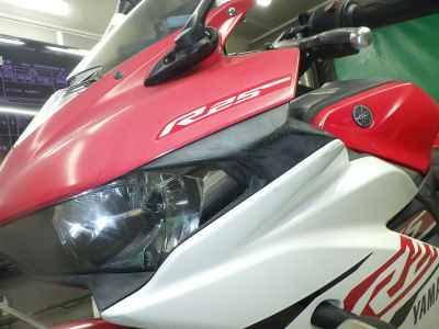 Yamaha YZF-R25 2015