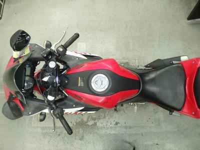 Yamaha YZF-R25 2015