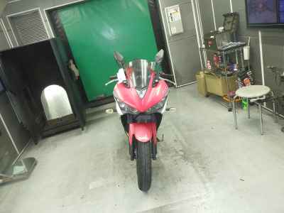 Yamaha YZF-R25 2015