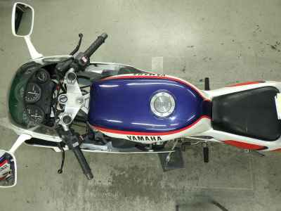 Yamaha FZR250 1987