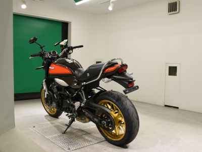 Kawasaki Z900RS 50th Anniversary 2022