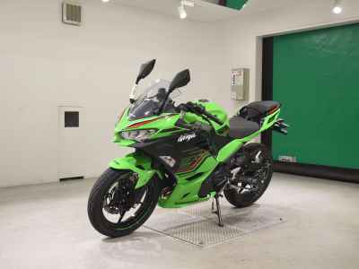 Kawasaki Ninja 250 KRT 2024