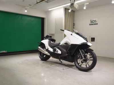 Honda NM4 Vultus 2014