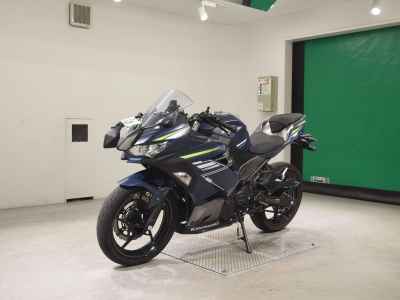 Kawasaki Ninja 400 2022