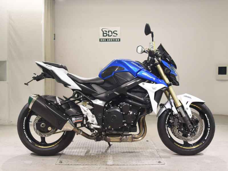 Suzuki GSR750 2013