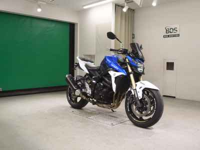 Suzuki GSR750 2013