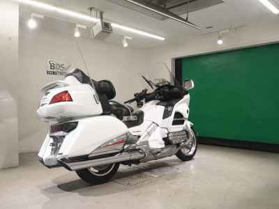 Honda GL1800 Gold Wing 2015