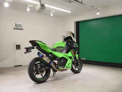 Kawasaki Ninja 400 2024