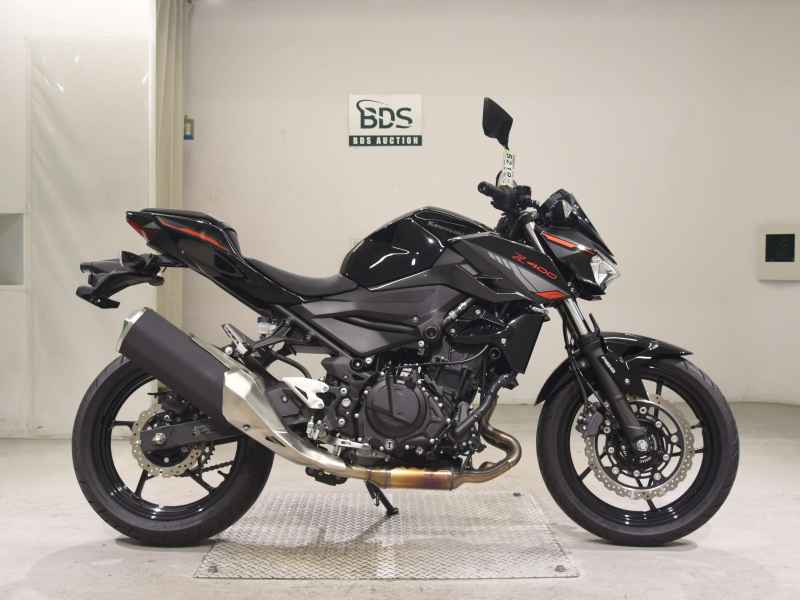 Kawasaki Z400 2024