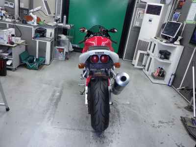 Yamaha YZF-R1 1999