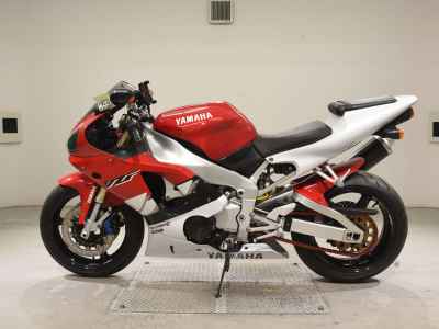 Yamaha YZF-R1 1999