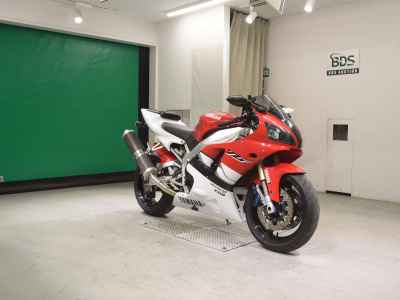 Yamaha YZF-R1 1999