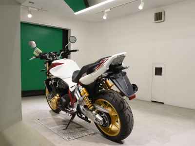 Honda CB1300SF 2023