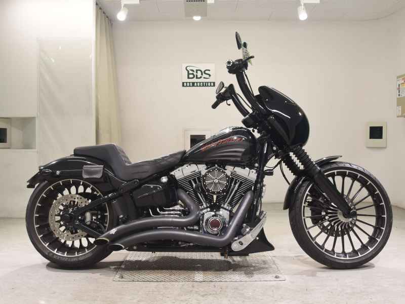Harley-Davidson Breakout FXSB103 2017