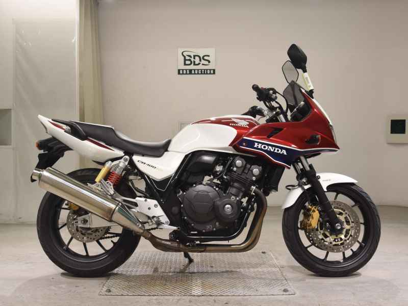Honda CB400 Super Boldor 2014
