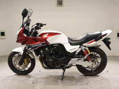Honda CB400 Super Boldor 2014