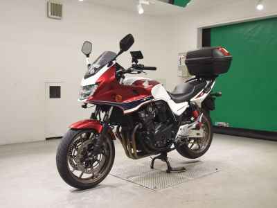 Honda CB400 Super Boldor 2018