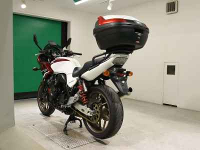 Honda CB400 Super Boldor 2018