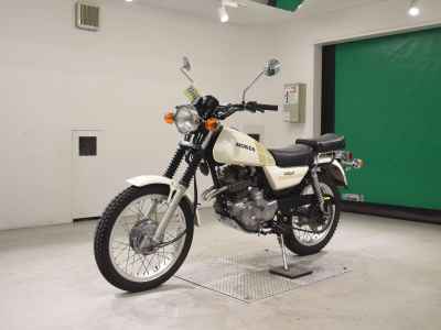 Honda Silk Road 1982