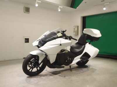 Honda NM4 Vultus 2017