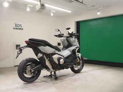 Honda X-Adv 750 2022