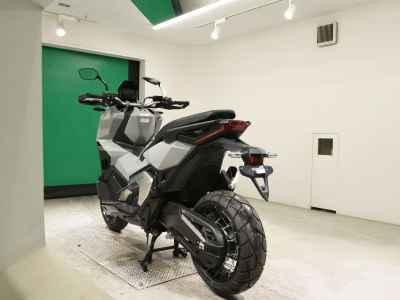 Honda X-Adv 750 2022