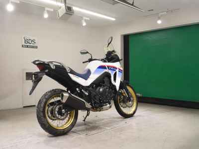 Honda Transalp 750 2023