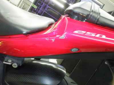 Yamaha YZF-R25 2015