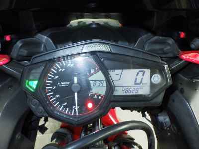Yamaha YZF-R25 2015