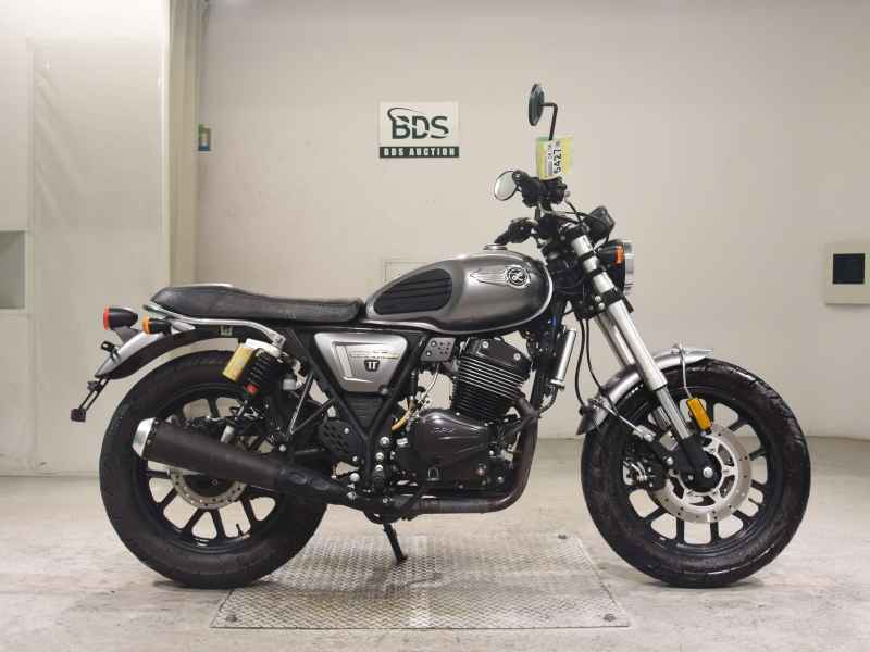 Kawasaki GPX Legend Twin 2020