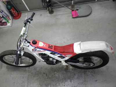 Honda RTL250R 1985