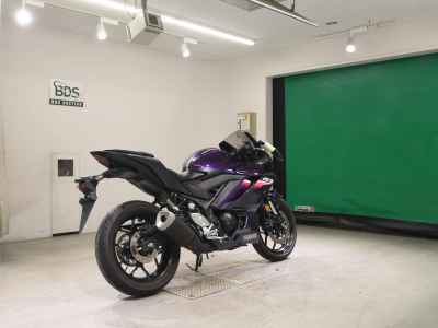 Yamaha YZF-R3 2024