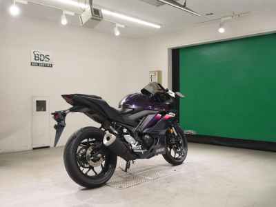 Yamaha YZF-R3 2024
