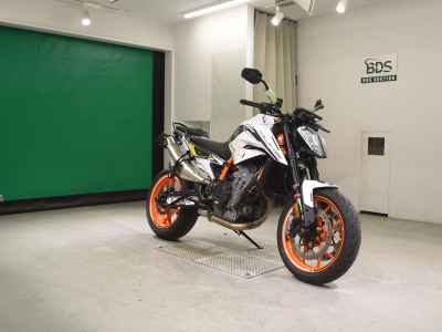 KTM 890 Duke R 2022