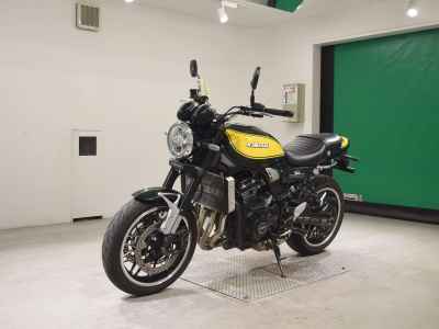 Kawasaki Z900RS 2023