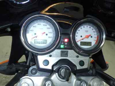 Honda VTR250 2011