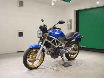 Honda VTR250 2011