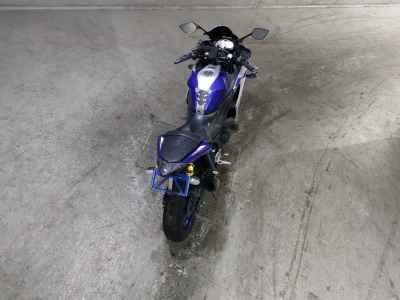 Yamaha YZF-R25 2015