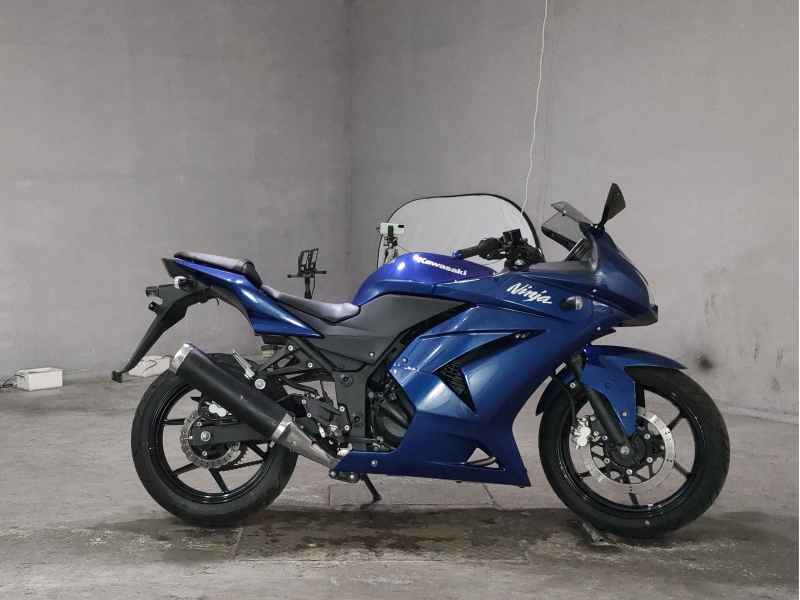 Kawasaki Ninja 250R 2011