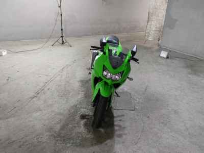 Kawasaki Ninja 250R 2012