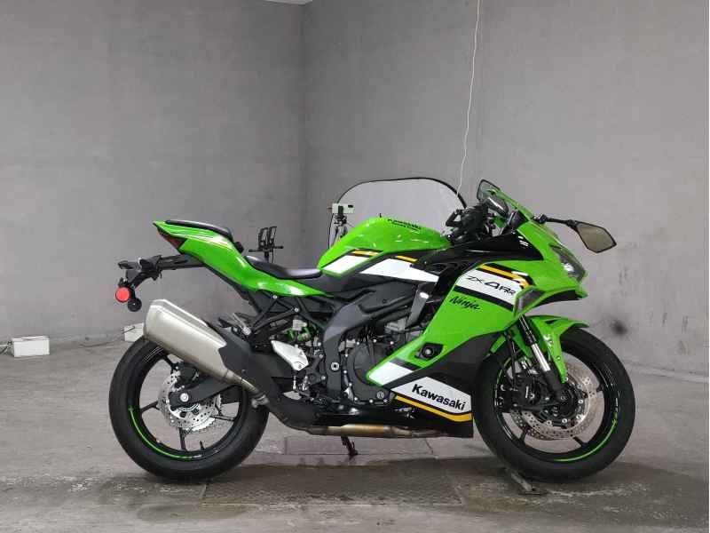 Kawasaki Ninja ZX-4RR 2024