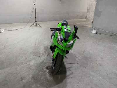 Kawasaki Ninja ZX-4RR 2024