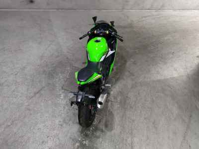 Kawasaki Ninja ZX-4RR 2024