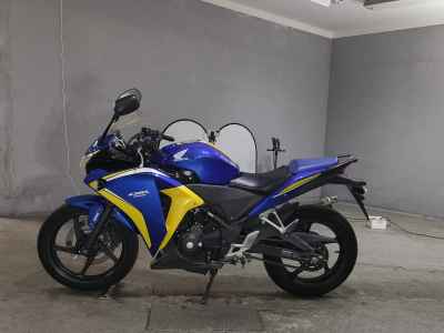Honda CBR250R 2013