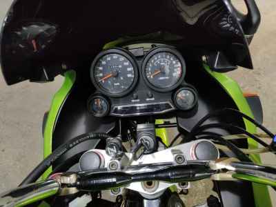 Kawasaki GPZ900R 1998