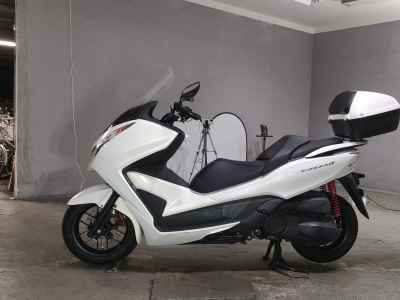 Honda Forza SI 2016